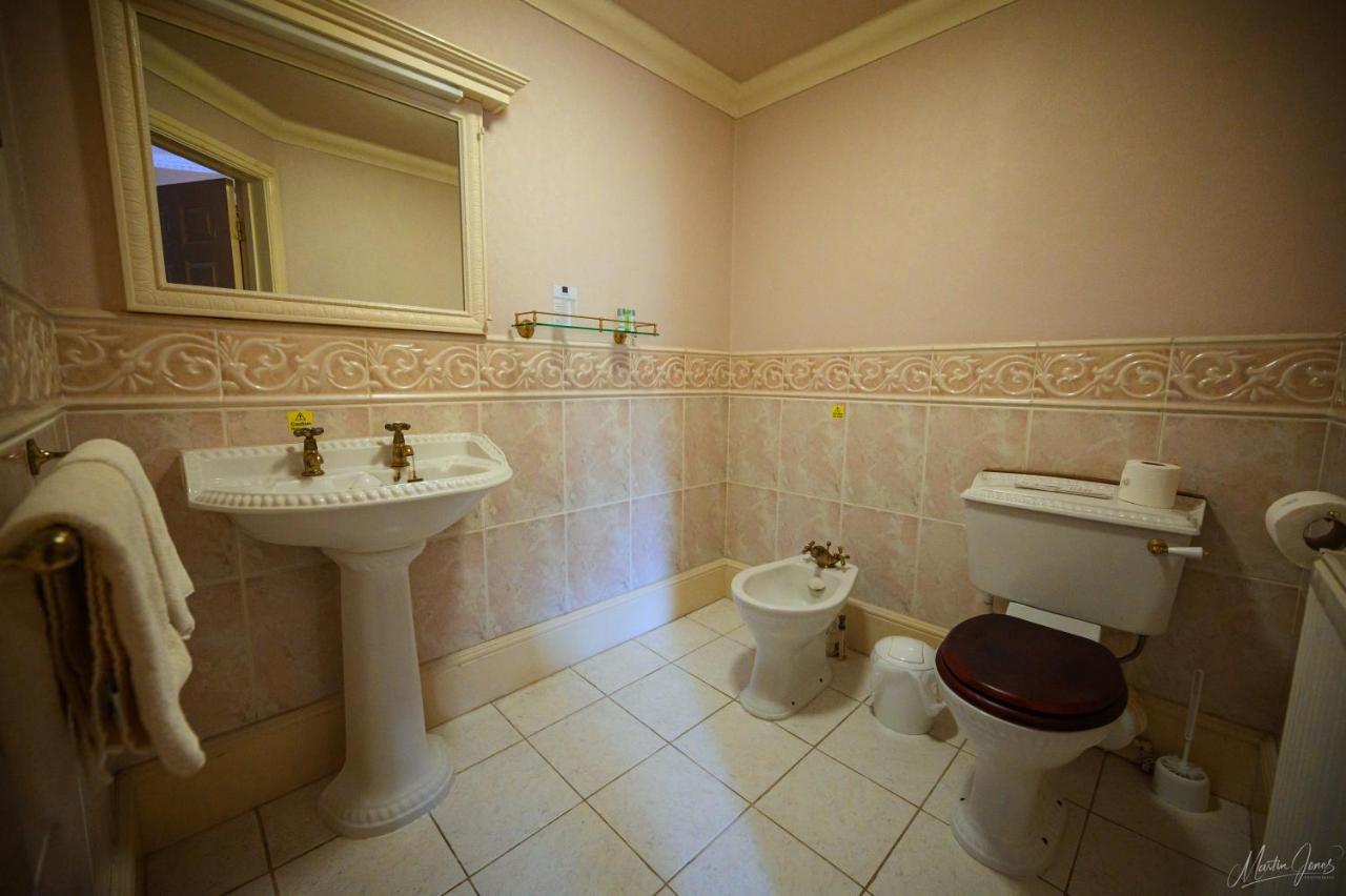 Hotel Old Rectory Wem Esterno foto