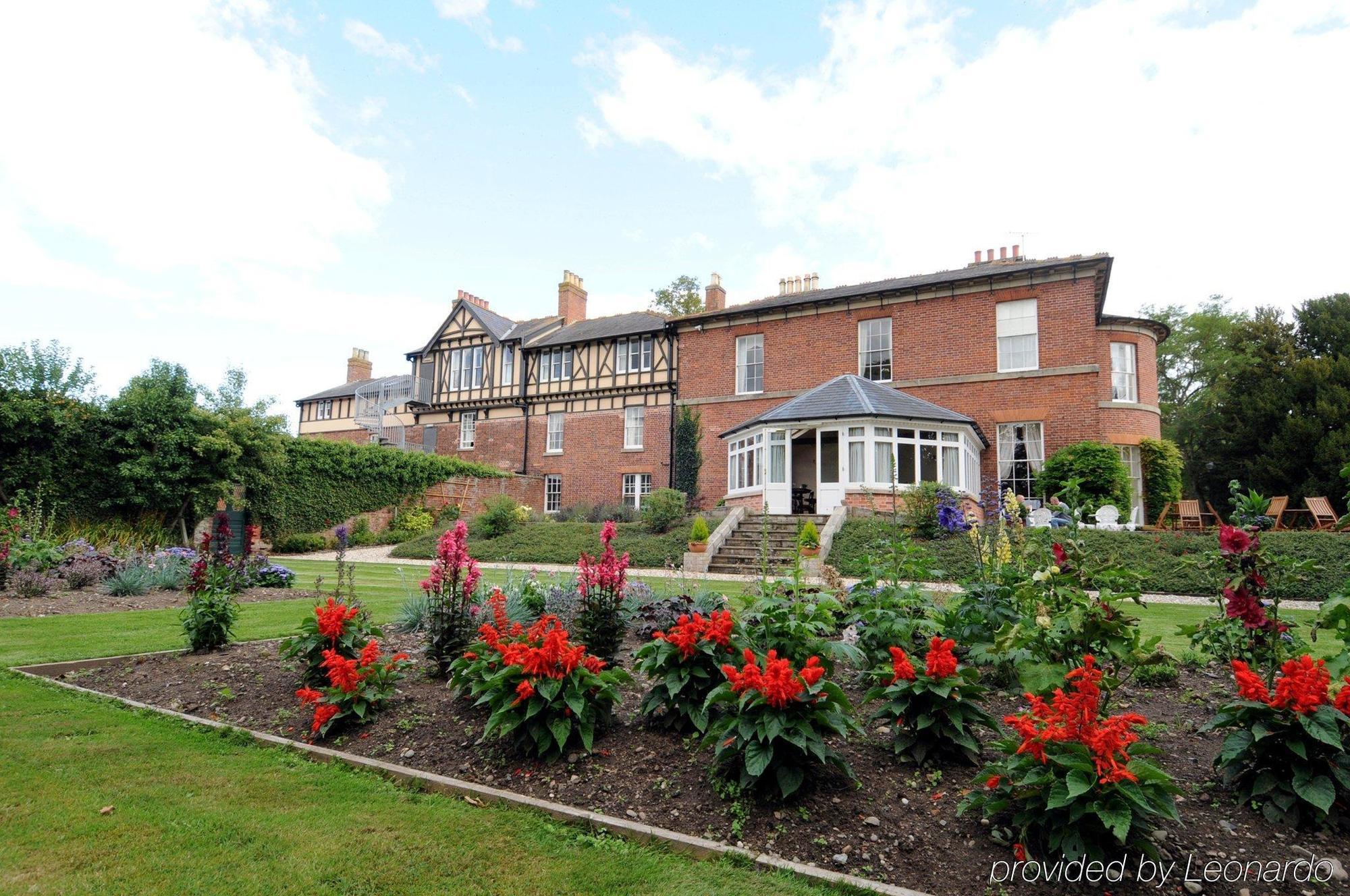 Hotel Old Rectory Wem Esterno foto