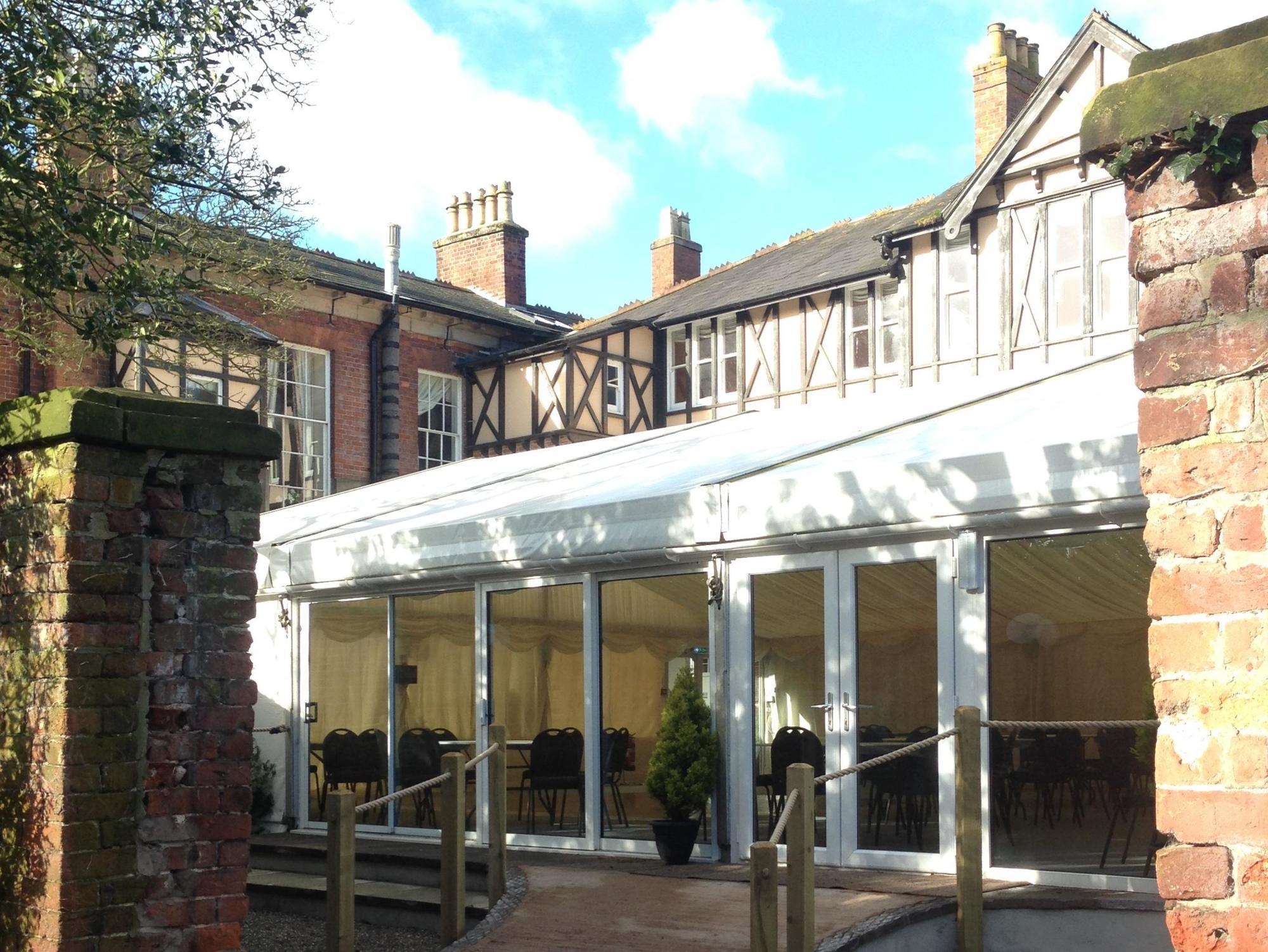 Hotel Old Rectory Wem Esterno foto